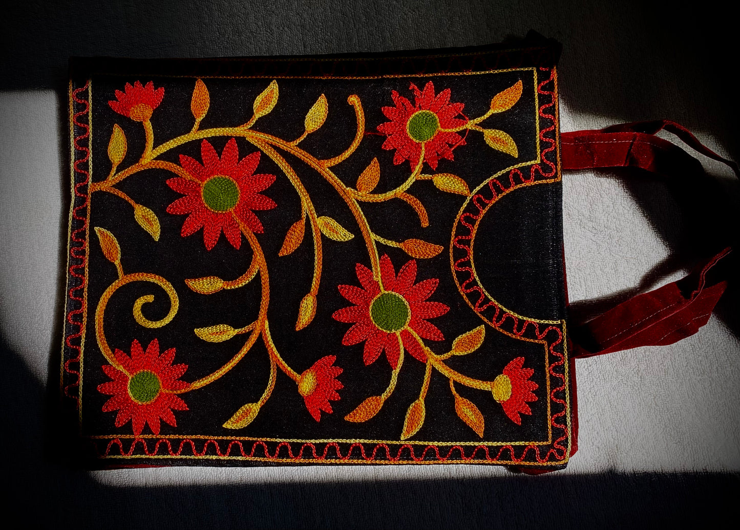 Parvaneh — (پروانه) CARRY BAG