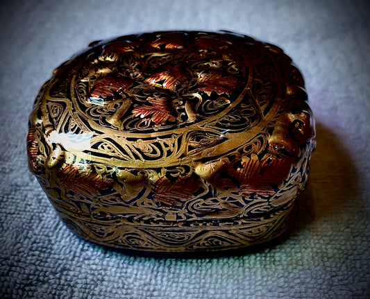 BaHaaré PAPER MACHEE KEEPSAKE BOX
