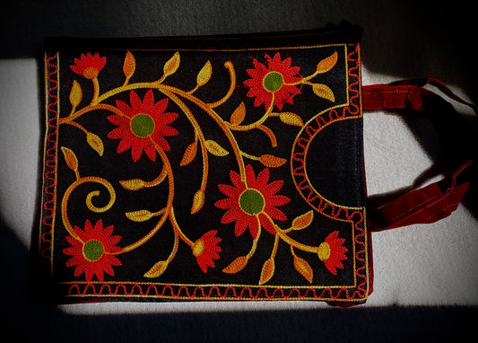 Parvaneh — (پروانه) CARRY BAG