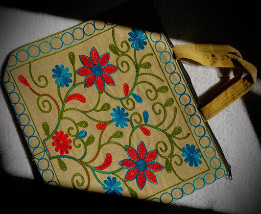 Dastaan - (دستان) CARRY BAG